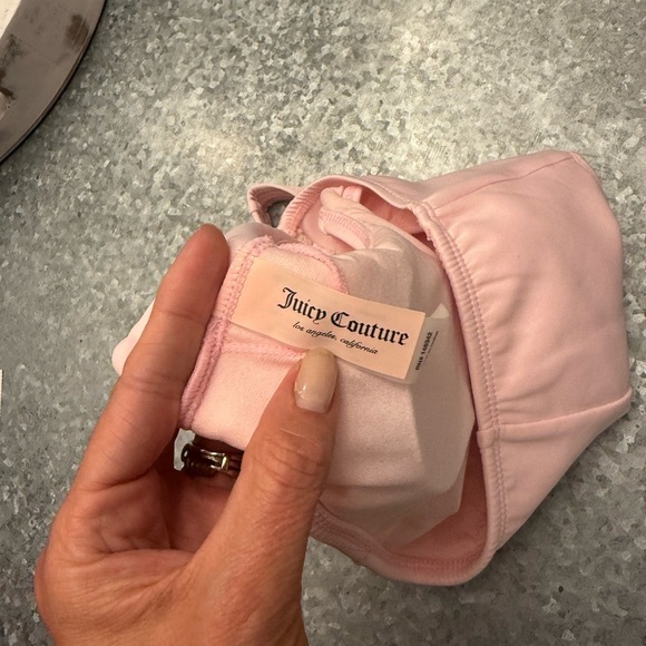 Juicy Couture Light Pink Sports Bra Top – Size M - Picture 4 of 4